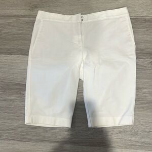 White House black Market Bermuda shorts size 0 white